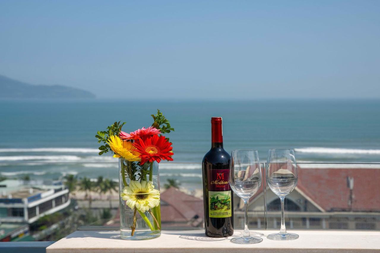 Richico Garden Beach Hotel Da Nang Bagian luar foto