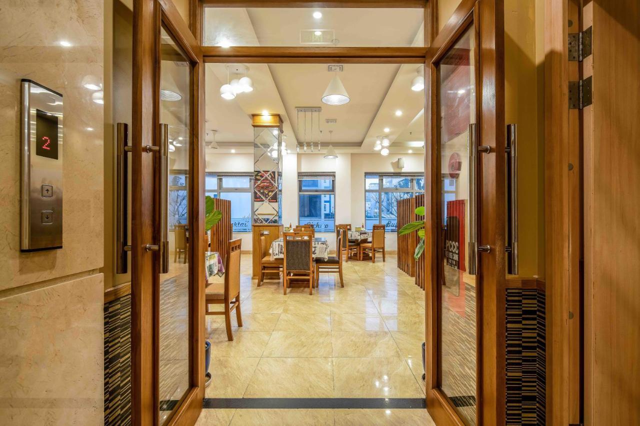 Richico Garden Beach Hotel Da Nang Bagian luar foto