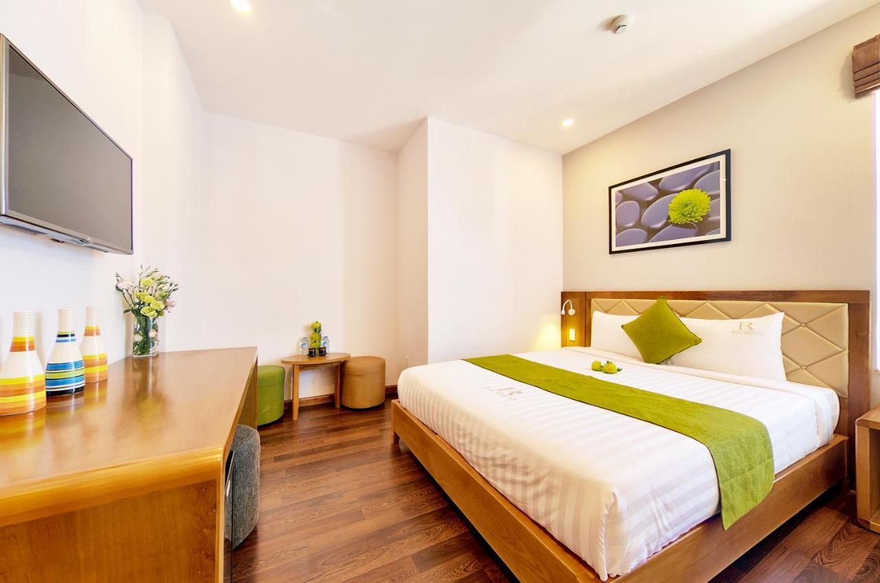 Richico Garden Beach Hotel Da Nang Bagian luar foto