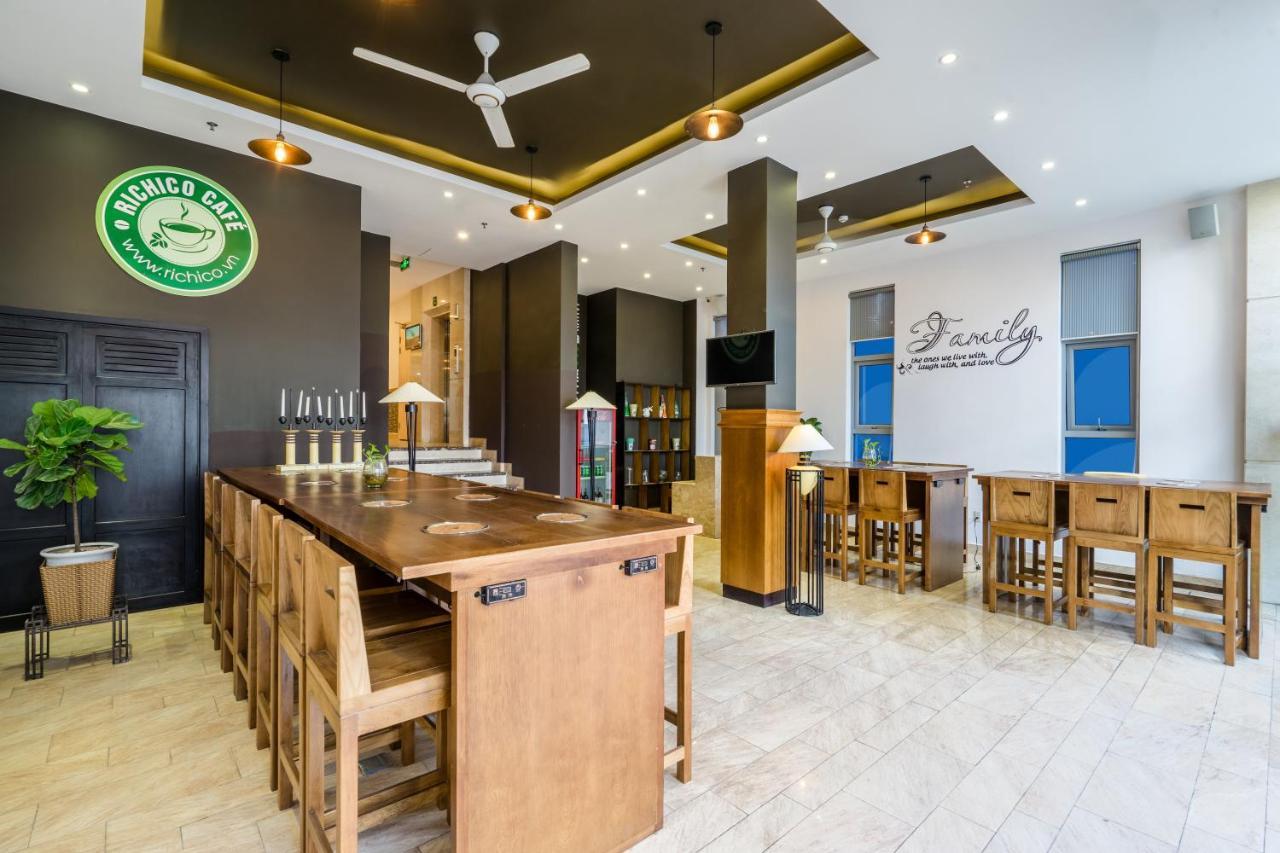 Richico Garden Beach Hotel Da Nang Bagian luar foto