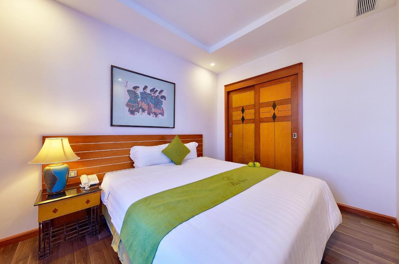 Richico Garden Beach Hotel Da Nang Bagian luar foto