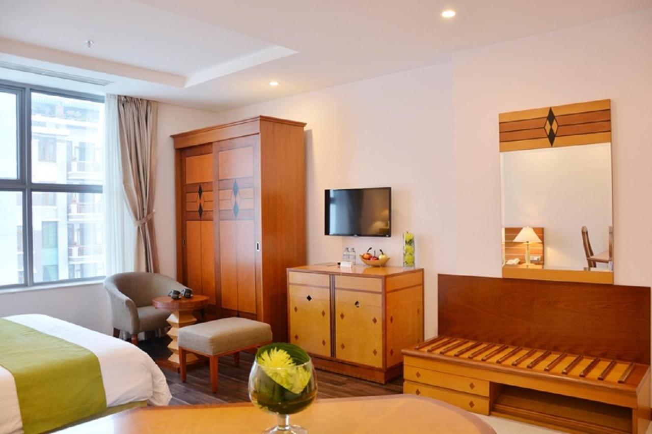 Richico Garden Beach Hotel Da Nang Bagian luar foto
