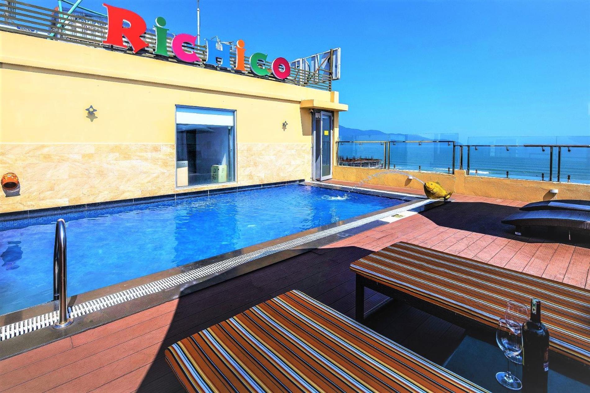 Richico Garden Beach Hotel Da Nang Bagian luar foto