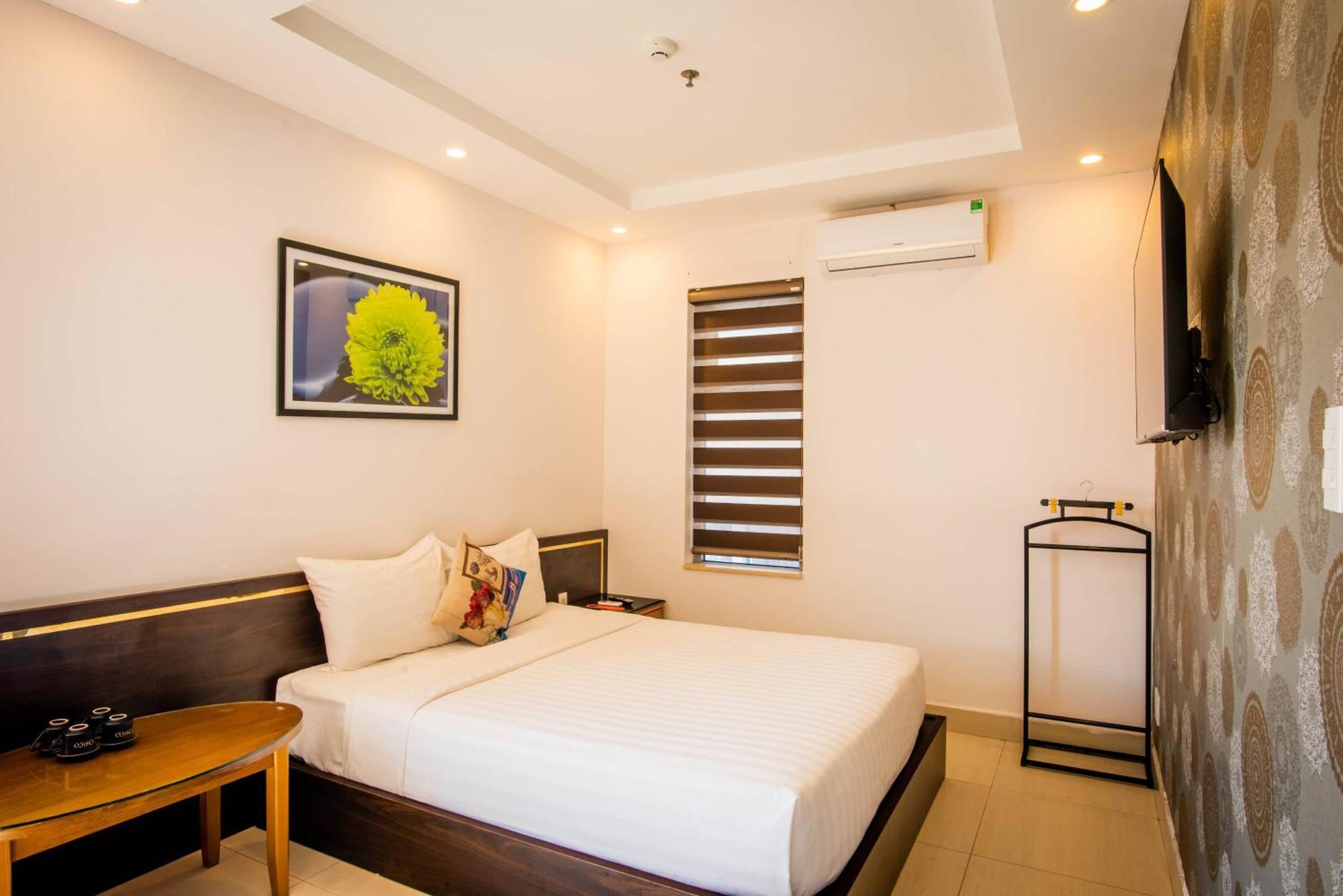 Richico Garden Beach Hotel Da Nang Bagian luar foto